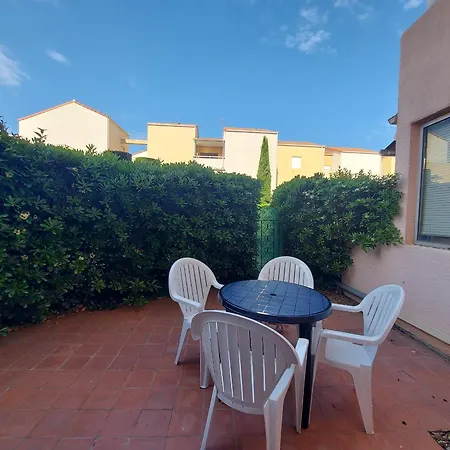 4 Pers Avec Terrasse, Piscine Et Parking Securise - Fr-1-776-137 * Argeles-sur-Mer